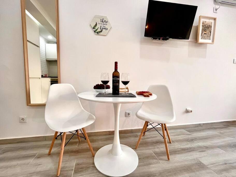 New-Romantic Studio Near The Beach! Paço de Arcos Buitenkant foto